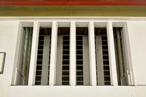 Front der Haupthalle des Zwickauer Bahnhofs