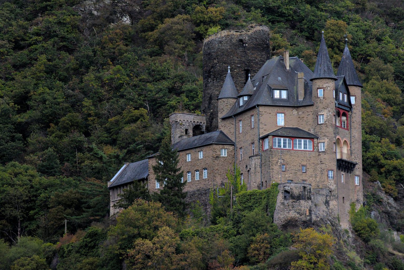 Mit alten Burgen ins neue Jahr neonfoto